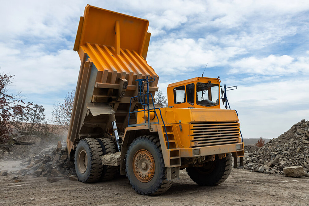 Überwachung kritischer Neigung beim Dumper