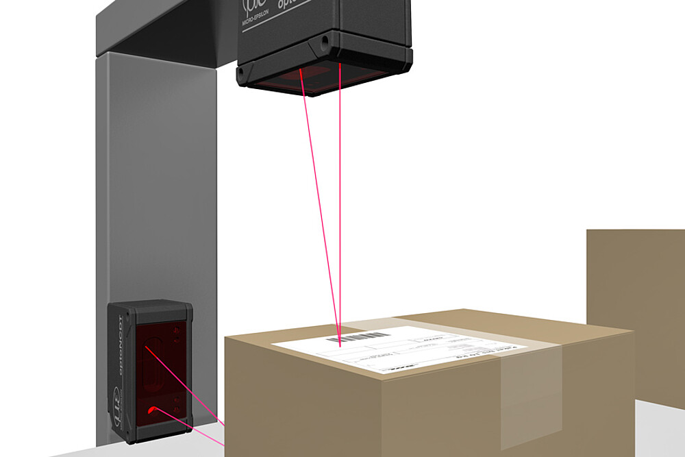 Lasersensor optoNCDT 1220 bei der Paketkontrolle